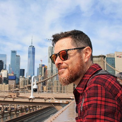 SrZambrana's profile picture. MC, productor y cantante de Ripollet, Barcelona. AKA Blanquito Smith. Vocalista de Mandruka. También soy el 33,3% del grupo Hombres Bala.