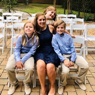 I’m a mom of 3 .. I work in a school cafeteria! I love watching my boys play baseball!