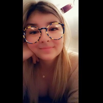 sunflowroctopus's profile picture. A mess of a dreamer.
she/her 🌈