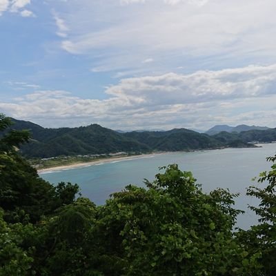 Arser1_yorunot0's profile picture. 大学生の読書垢です。本を読んで思ったことをちびちび呟いていこうと思っています。本好きの方と繋がりたいです。
拙いですが、小説を書きます。
無言フォロー失礼します。