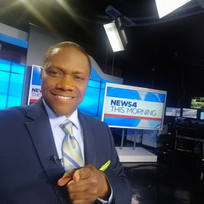 Morning News Anchor at KMOV | Baltimore native | Maryland Terrapin | Crab Cake expert.