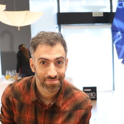 leotapies's profile picture. Jefe de soporte @AxoftArgentina | Amante de los deportes y la tecnología | Tifosi della Ferrari | #LaRebeldíadeCrecer