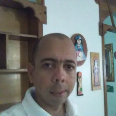 TSU Informática e Ing. de Sistemas, 100% Coriano.. Volkswaguero de Corazón... Fanático de la Música 🎶 Llanera Arpa, Cuatro y Maraca..