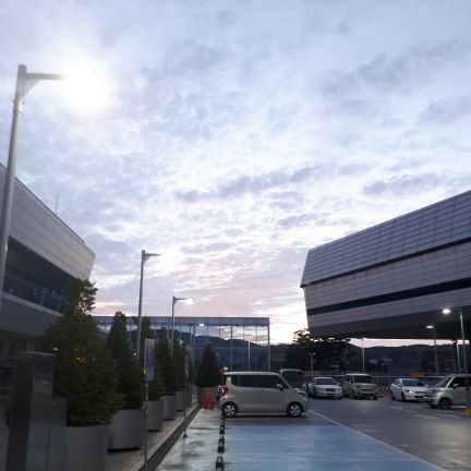 PVU4Eq32dkkx5Pp's profile picture. 