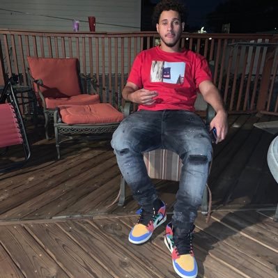 hbullie's profile picture. 