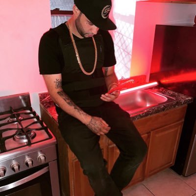 Real Famm Records / Roc Nation Distribution / COKE BOY DREAMS
OUT NOW 👇🏼