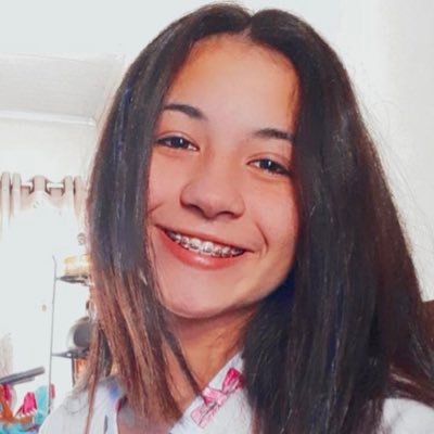 IsabelleCardozo's profile picture. 💍👩‍❤️‍👨