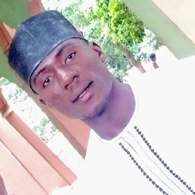 i was born and brought up in hayin banki,
I did my primary at LEA hayin banki. metropolitan schols kawo for my sec. I am son of no body with a better future