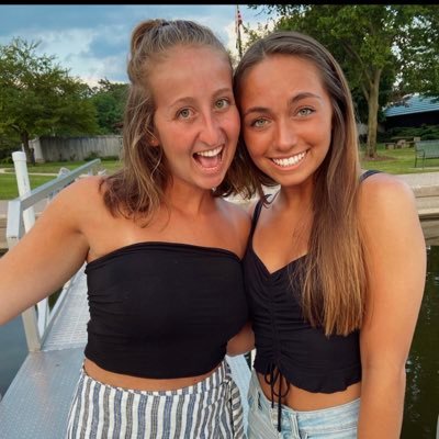 casie_swanson's profile picture. 