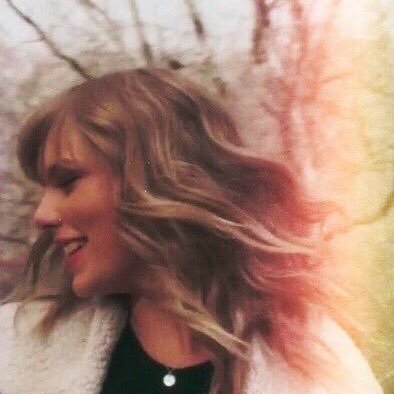 🇵🇭| Swiftie’08 | 21 | You and me forevermore @taylorswift13 💖 stream folklore 🧚♀️