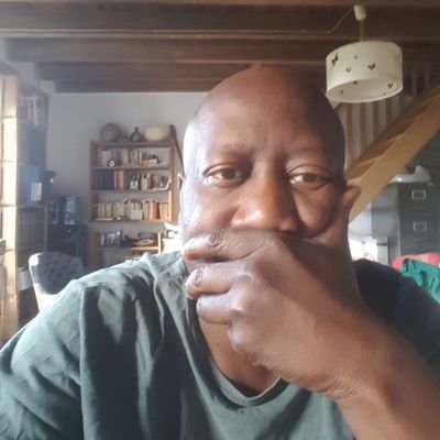 Gabalimm's profile picture. professeur de céramique 
céramiste #kintsugi