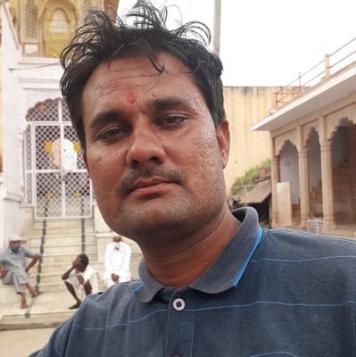 LHXrfy6BYyDykmq's profile picture. panchayat shayak