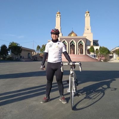 muhammadrisal_9's profile picture. Family, FA, and Favorite Books. People come and go, but leave us to a rival is a different story