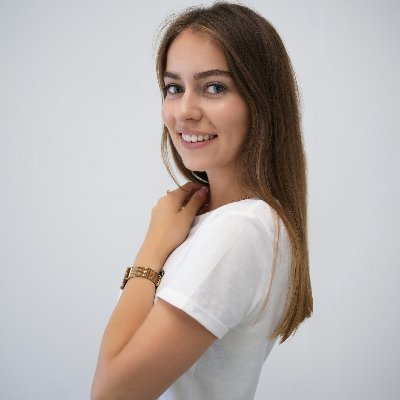 aleksandramir94's profile picture. 