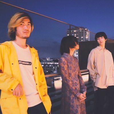 午前五時 A Twitter 世界はひとりぼっち Mv300再生 昨日公開した 世界はひとりぼっち のmusic Video再生回数が300回を突破いたしました たくさんのご視聴をありがとうございます これからもお楽しみください 世界はひとりぼっち Mvへはこちら