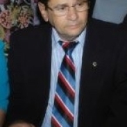 _EronFreitas's profile picture. Faço poesia por diletantismo.