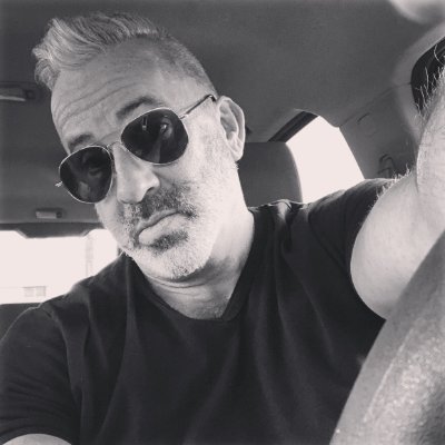 #Politics #Porn #RandomThoughts #HillcrestDaddy #ChicagoDaddy The views expressed here are mine and mine alone and I make no apologies for what I Tweet