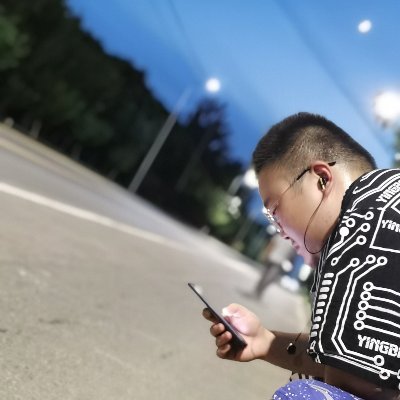 FuWKJvIrDAk5fCF's profile picture. ！！！