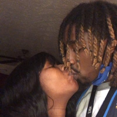 Yo heart gone be broken 💔 tryna figure me out🤷🏾♀️ Bad Bitch Entertainment 💄💅🏾 God 🙏Family 👨👩👧👦Friends 👯♀️👫👬☝️ God Trent Isaac And Perry 💕💕