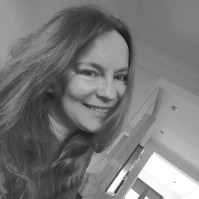 AnnaWesolowska1's profile picture. 