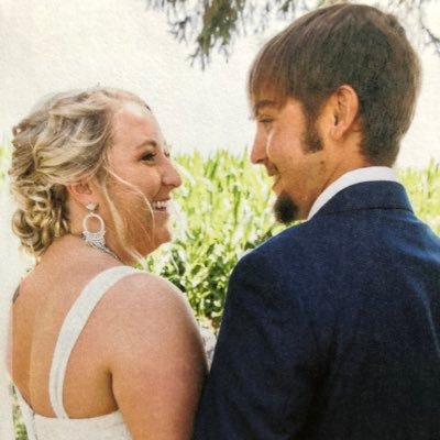 mfolsom24's profile picture. •NW Iowa corn + soybean Farmer•