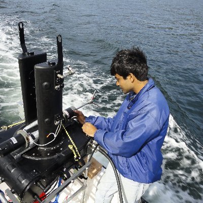 Associate Professor, Microscale Ocean Biophysics Lab at Florida Atlantic Univ. Marine particles, plankton, small-scale flow physics, in situ imaging, HABs.