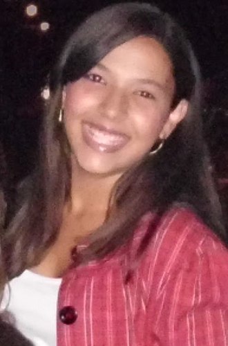 Embora ninguém possa voltar atrás e fazer um novo começo ,qualquer um pode começar agora e fazer um bom fim .