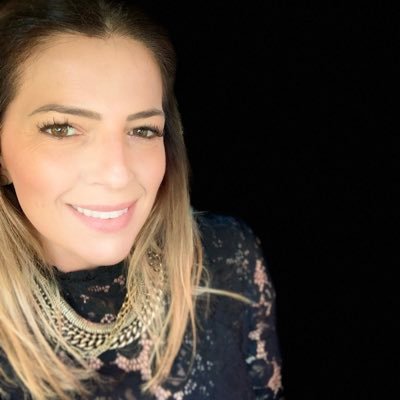 carolrodio's profile picture. 