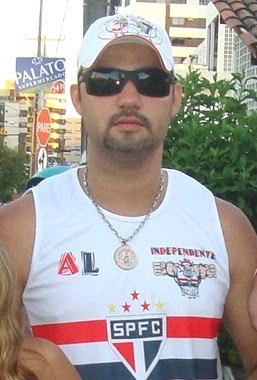Sentimentos Movidos Por Um Ideal....