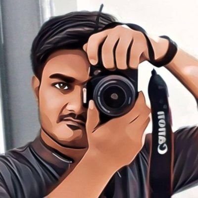 DanialAhmad91's profile picture. Heart is for sale, price is "One Sweet Sentence"