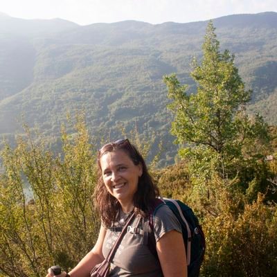 andrea13varo's profile picture. 