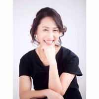 俵本美和/月三日限定「うし匠俵本」で自家飼育のみわ牛・みわ馬を販売・スペイン勝手に観光大使 (@miwahyomoto) Twitter profile photo