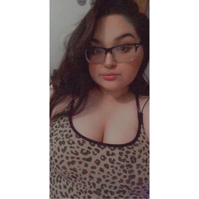 Profile Picture of 𝔖𝔱𝔢𝔭𝔥𝔞𝔫𝔦𝔢 𝔍𝔞𝔫𝔢𝔢 𝔙𝔢𝔯𝔡𝔲𝔤𝔬 (@lifebeingjanee) on Twitter