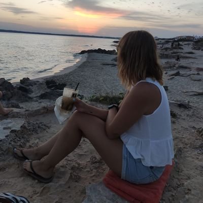 EdelOses's profile picture. Periodismo, RRPP, Comunicación, Social Media, Publicacidad, Eventos y lo que surja.