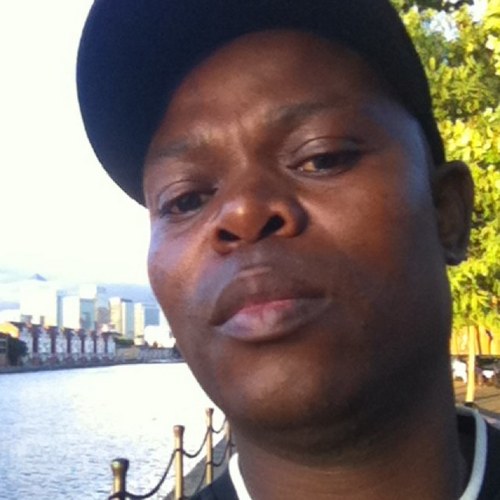 Marlozi's profile picture. 