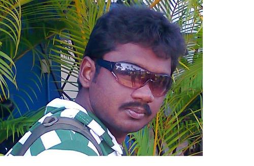 நல்லவன்னு பொய்  சொல்ல  நான்  ஒன்னும்  கெட்டவன்  இல்ல ,,,கெட்டவன்னு  உண்மைய  சொல்ல  நான்  ஒன்னும்  நல்லவன்  இல்ல ...
