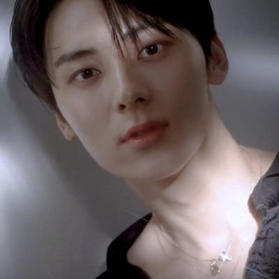nmanyaMH's profile picture. 황민현