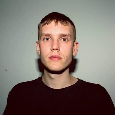 MaxBrokman's profile picture. Nerd