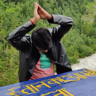 abhinavzblue52's profile picture. 