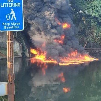 Featured image of post Cuyahoga River Fire As cleveland emerged as a major center for manufacturing the river became heavily affected by industrial pollution so much so that it caught fire at least 13 times