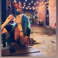 Blue (@kristenmcdevitt) 's Twitter Profile