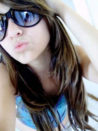 pudimdeleite1's profile picture. eu amo muito você, são 9 anos melhor amiga ! s2/ bianca gimenez
eu te amo muuuuito patricinha s2/ mariana neirez
eu te amo muita besta/luis mattos