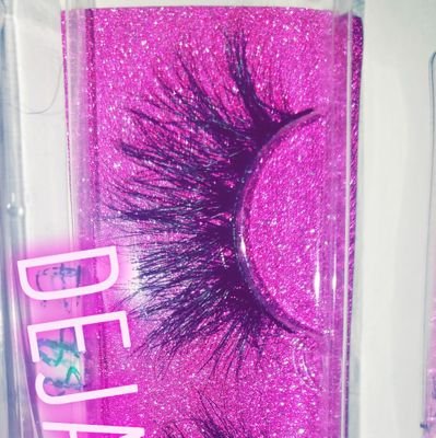 DIMELASHES21's profile picture. DIME Lashes are out now!! 25mm Mink lashes 💕 Support my lash line 😍 SC: RReckless.dejah Fb: DIME Lashes #fyp #Lashes #Mink #Minklashes #eyeslipface