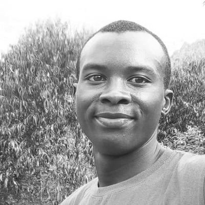 Uwi_mbabazi Profile Picture