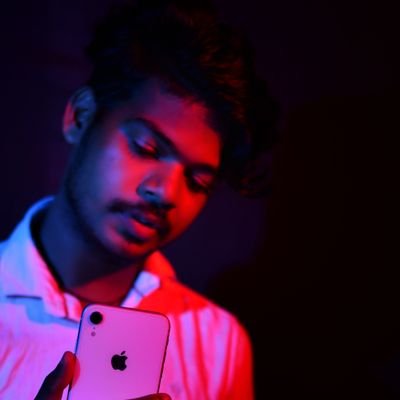 simpull_gaan's profile picture. love to dance😊
photography is my passion 😍
hobby -to play music instrument
painting is my style👼