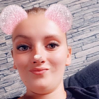 Sharmil94483330's profile picture. ik leef mijn leven zoals ik dat wil