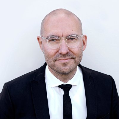 Journalist, stifter af og redaktør på OLFI @OlfertFischer og vært på #Frontlinjen på @radio4dk. Skriver om #dkforsvar #dkpol og #dkmedier. +45 31 36 20 60