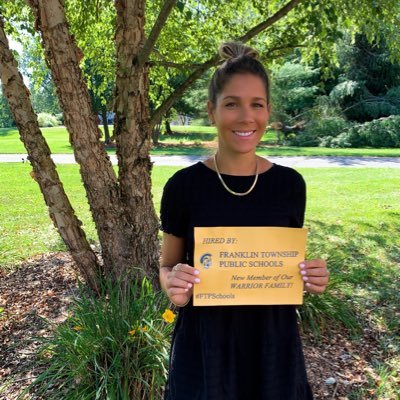 MissBarrett_EAS's profile picture. ✏️5th Grade Special Education teacher            📍Elizabeth Avenue School