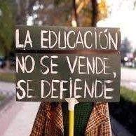 #Ayusodimisión, #OssorioCrespoDimisión; impunemente, quitan recursos de #EducaciónPública para dárselos a las empresas privadas de educación.