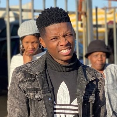 elvischecha's profile picture. FOR THE LOVE OF CHORAL MUSIC✌🎶🎵